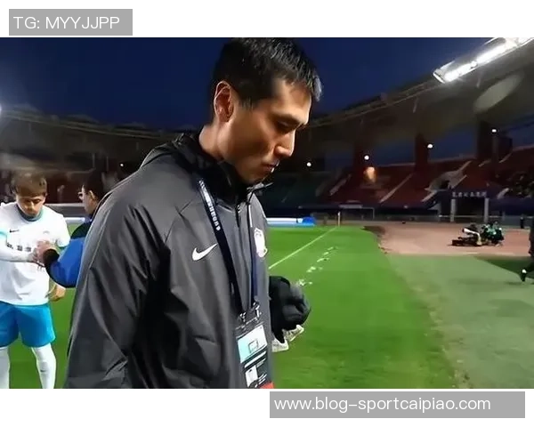 徐彬留洋助力恒大足校品牌提升国字号入选人数累计达1050人次